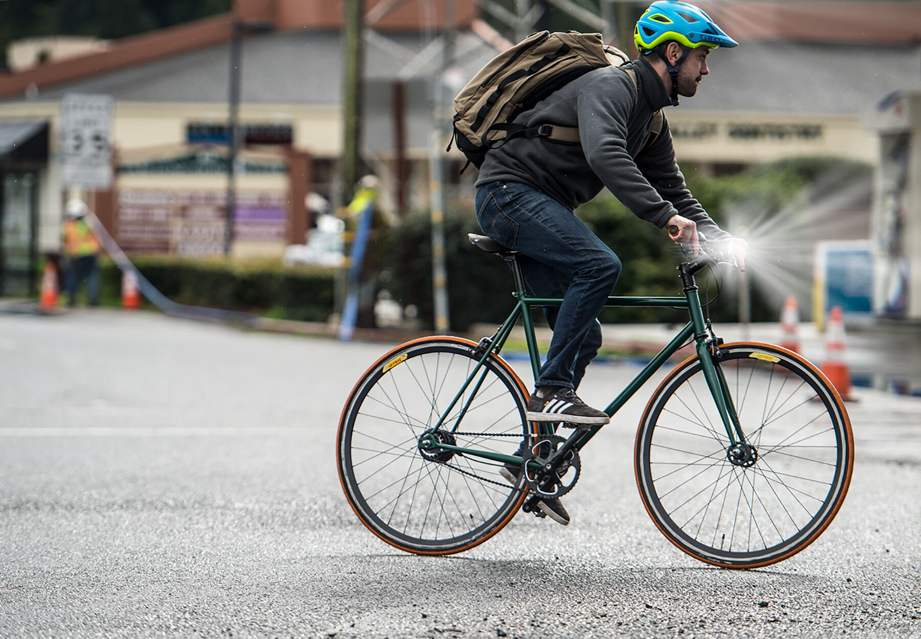 【予約中！】 Dayblazer 400 Front + Click USB Rear Light Set | Giro 時計