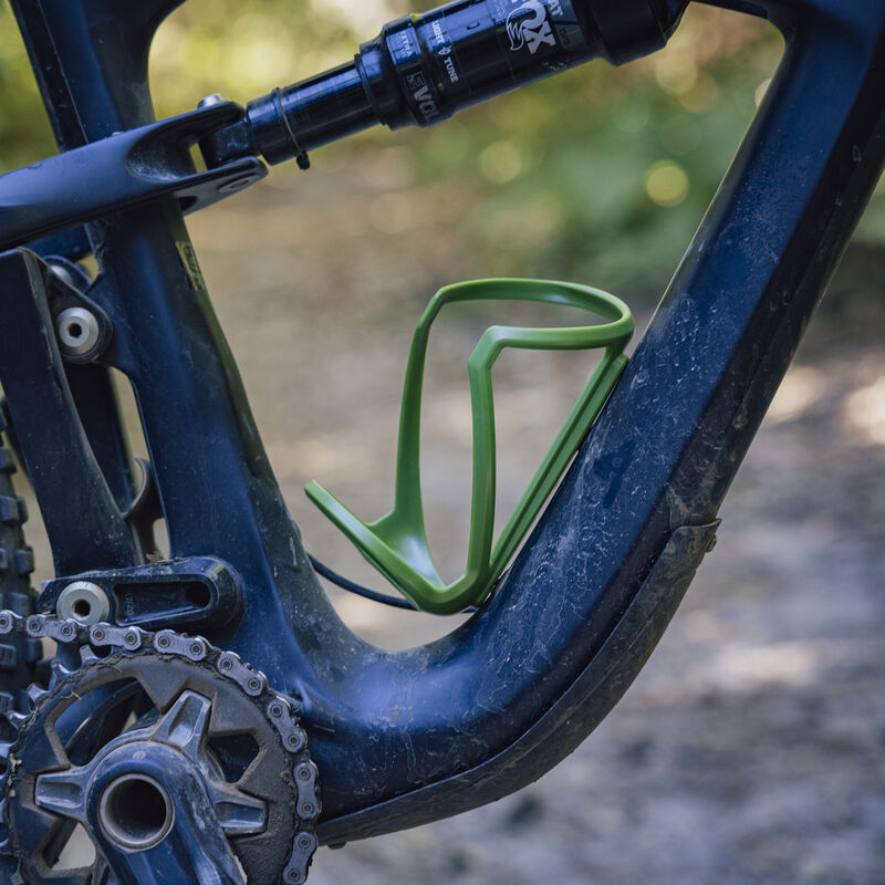 Clutch Comp Side-Entry Bottle Cage