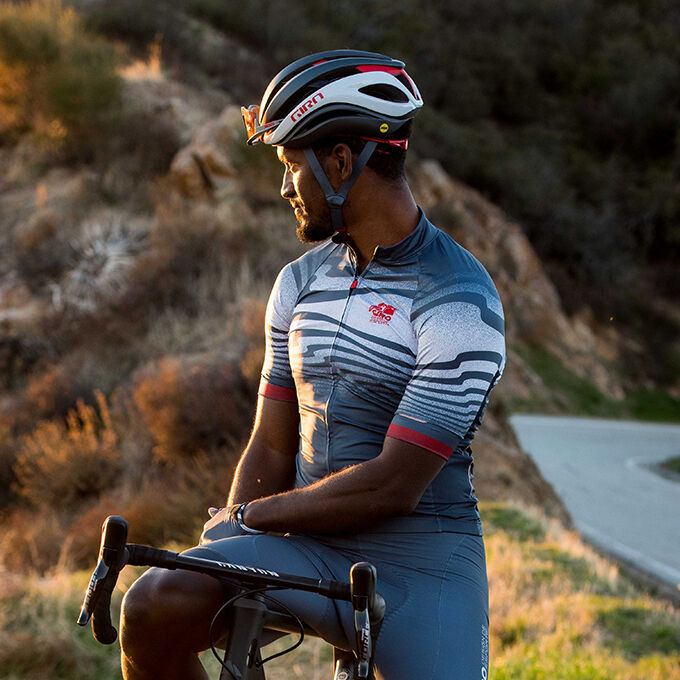 Men's Chrono Expert Jersey Specs