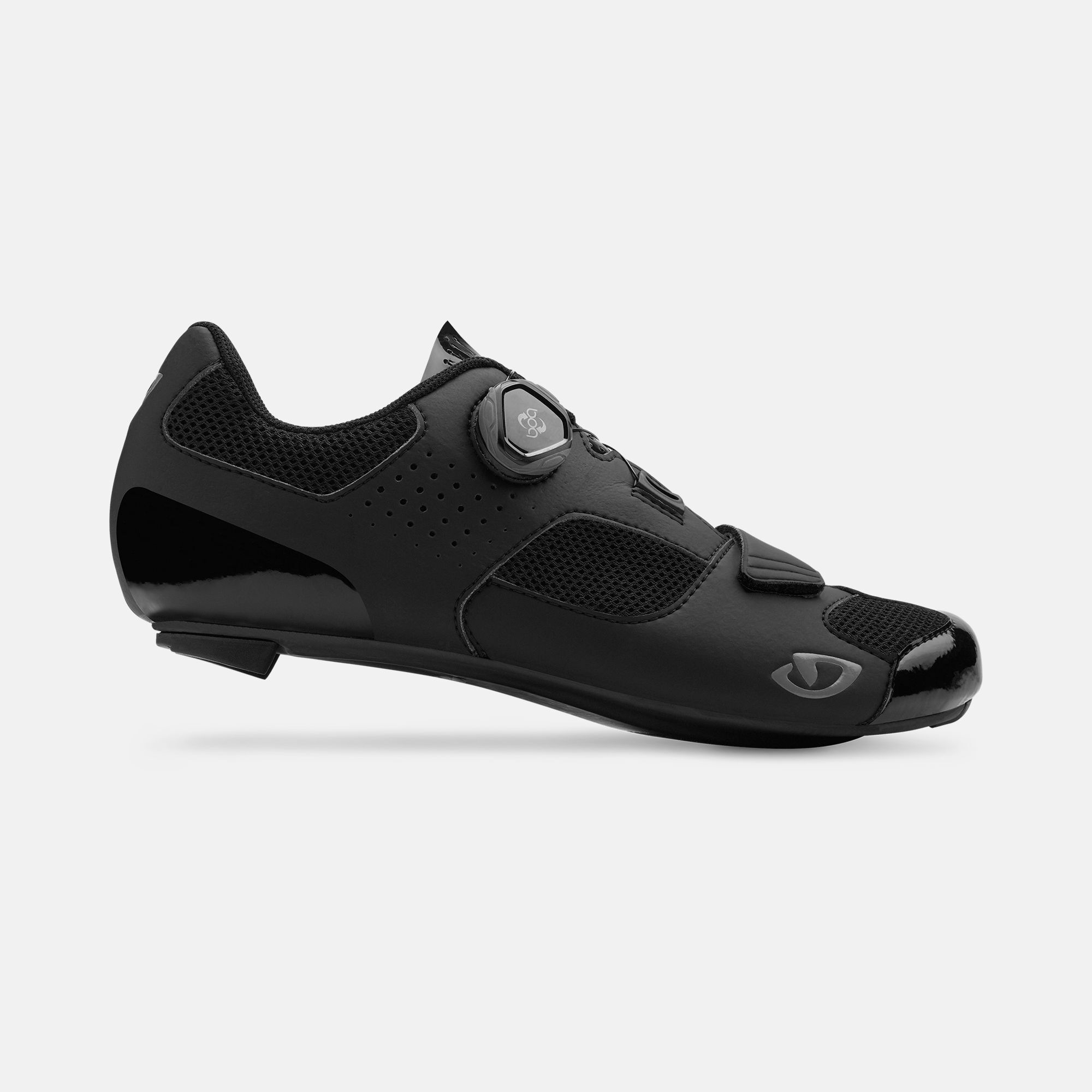 giro wide fit cycling shoes