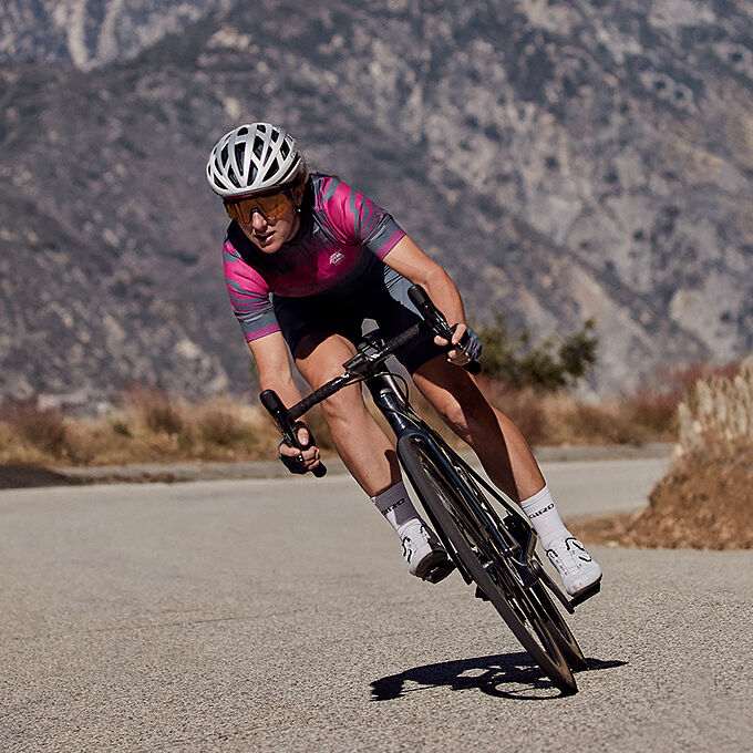 Women's Chrono Expert Jersey Specs