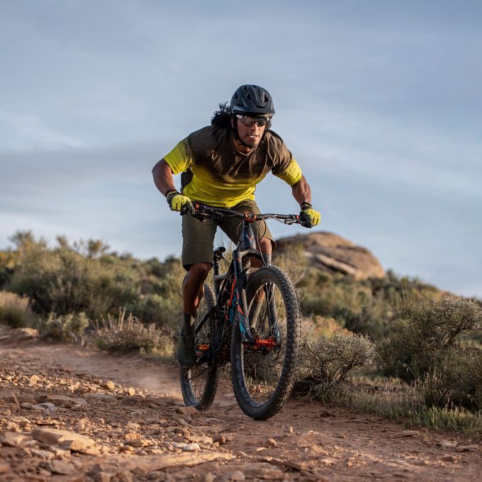 giro mtb helmet mips