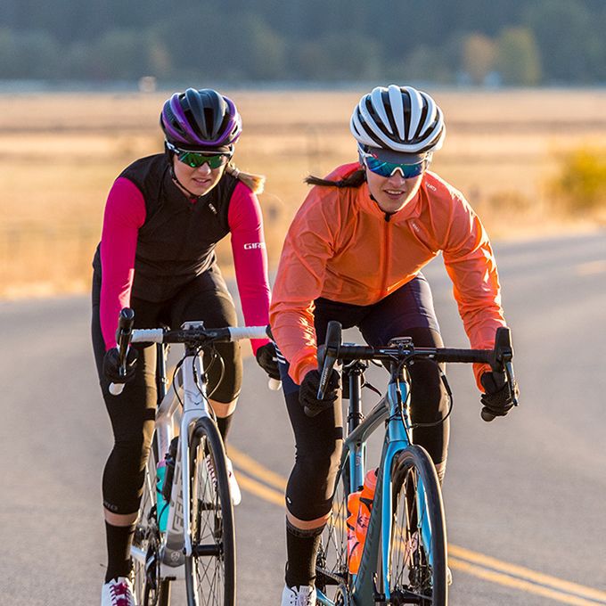 Women's Ember Mips Helmet Details