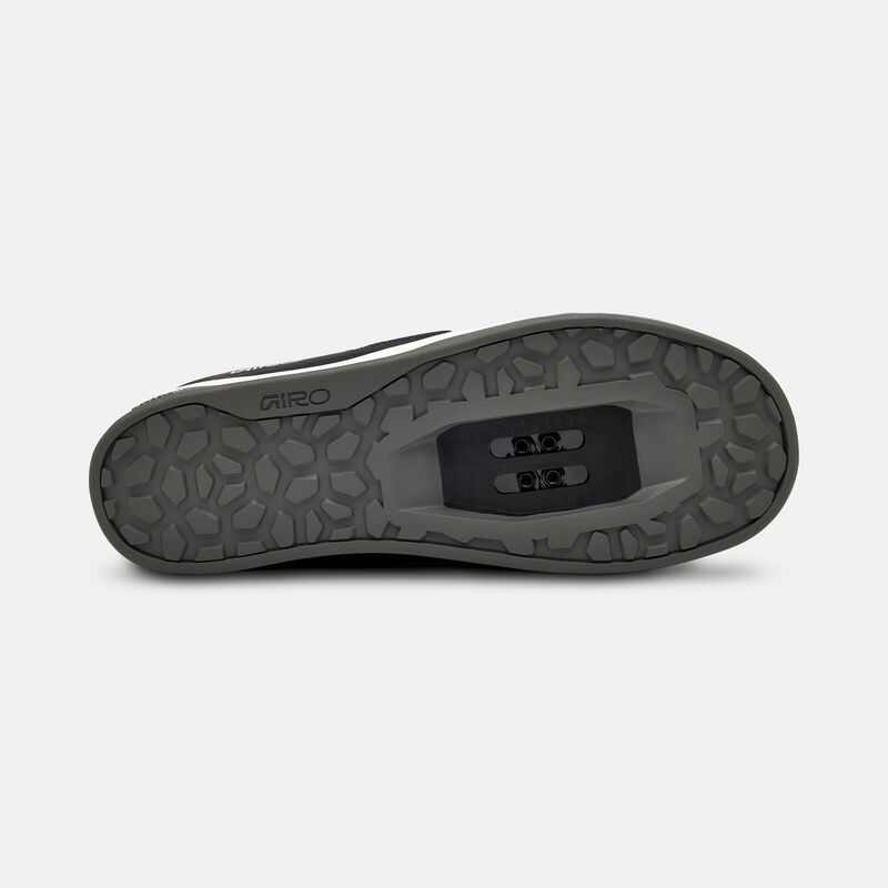 Chamber III Shoe