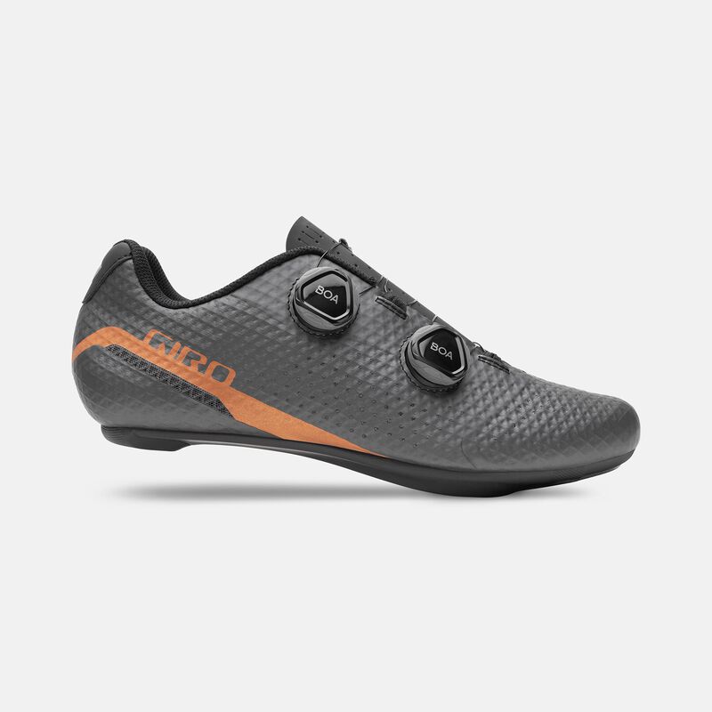 Regime Shoe