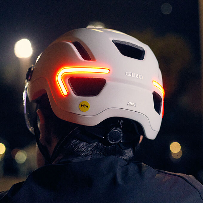 Ethos Mips Shield Helmet Specs