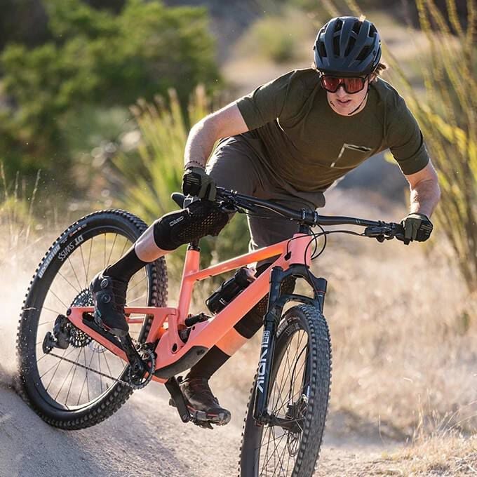 Loam Knee Sleeve Specs