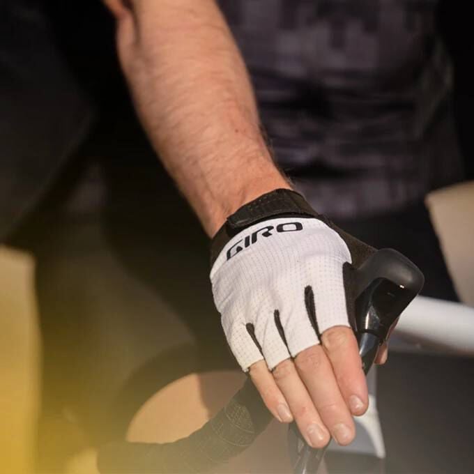 Bravo II Gel Glove Specs