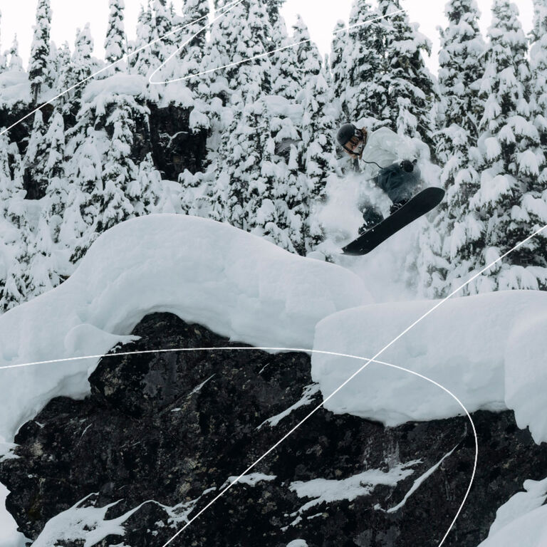 Giro Snow Athlete Jumping in snow Gear