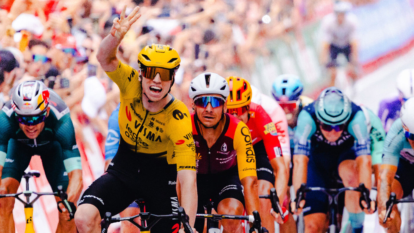 Matt Brennan riding in La Vuelta