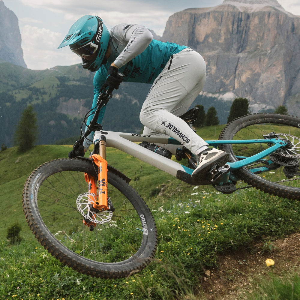 Giro Sport Design® - Official Website | Cycling & Snowsports