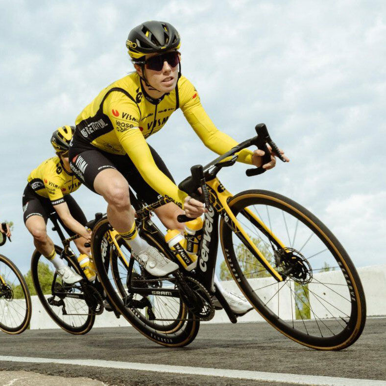 Team Visma | Lease a Bike chooses Giro Sport Design as official