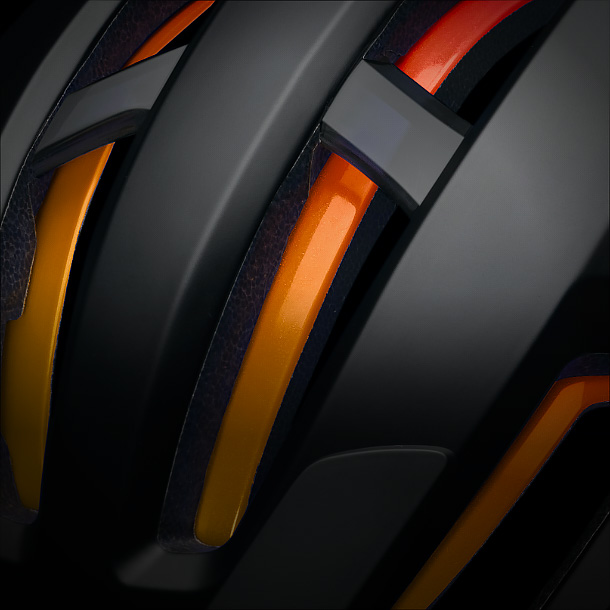 SVANQUISH MIPS HELMET