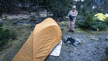 Bryan Fox sets up camp