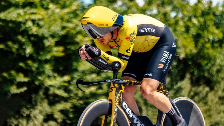 giro athlete racing with the Aerohead II helmet
