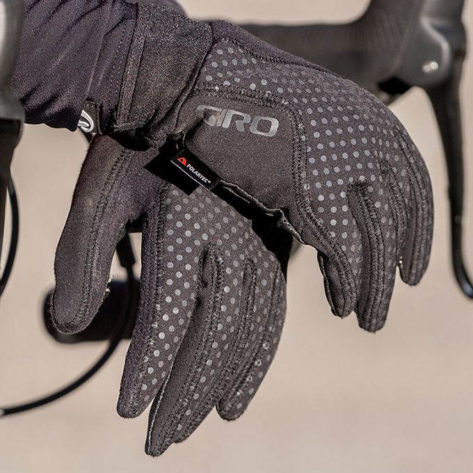 Inferna Glove Details