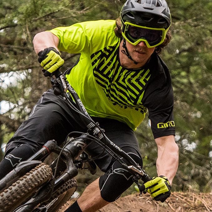 Men's Roust Jersey Specs