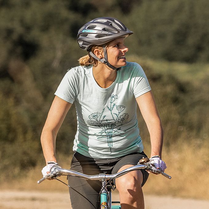 giro vasona women's road helmet