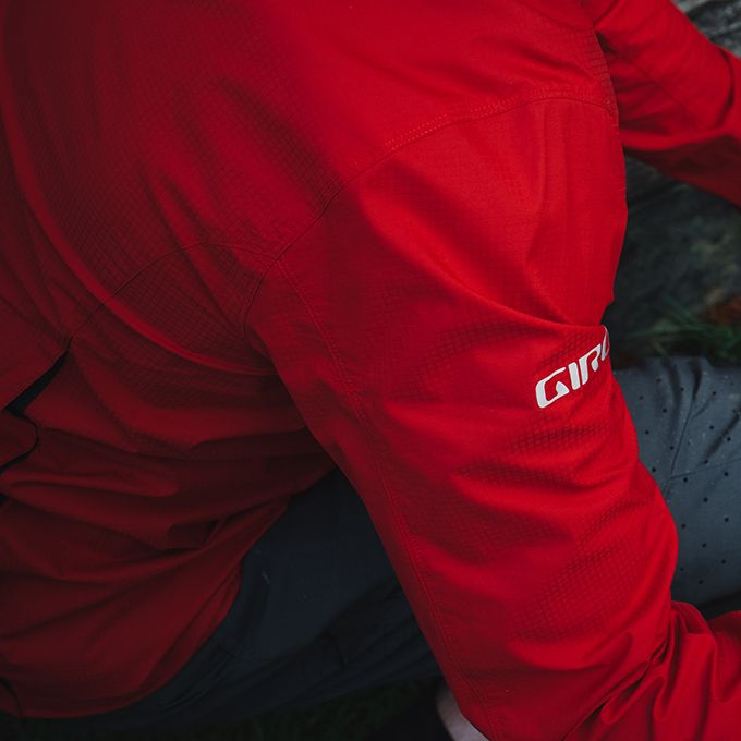 Men's Stow Jacket Specs